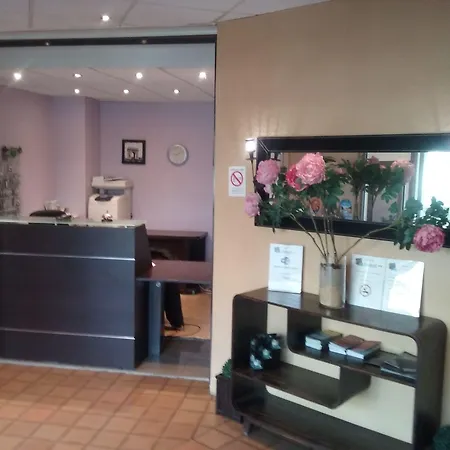 호텔 Central Hotel 2*