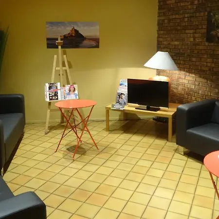 Отель Central Hotel Кретей