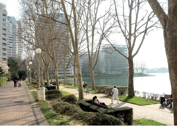 Central Hotel ホテル