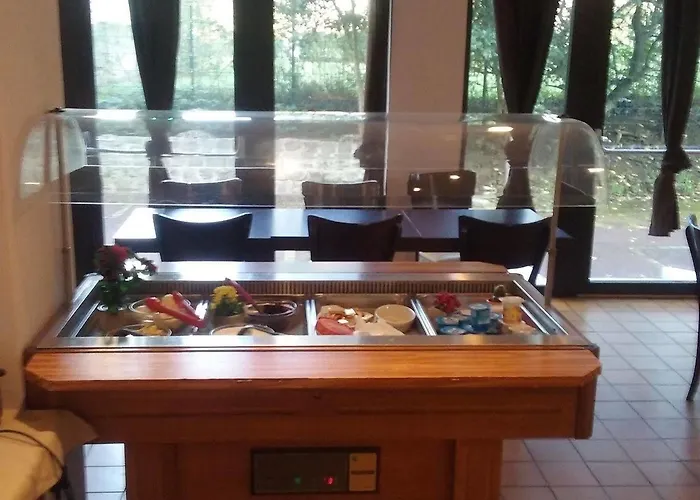 ホテル Central Hotel 2*