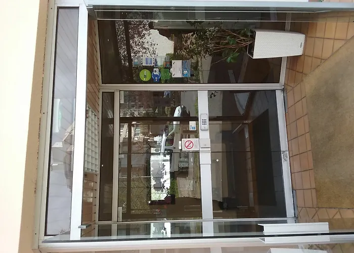 ホテル Central Hotel 2*